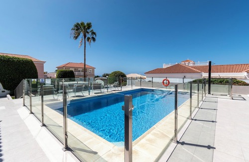 Callao Salvaje Villa | Villa Andrea Rose by Tenerife Villas Online