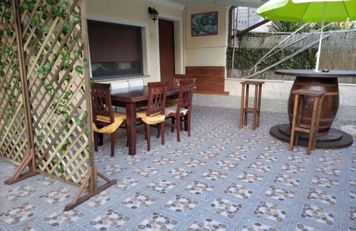 Montesilvano Apartment | Villa Annamaria :Family Room with Bathroom