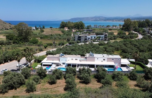 Georgioupolis Villa | Villa Astro- Less than 5-Min Walk to Kalivaki Beach with private pool