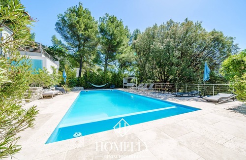 Gemenos Villa | Villa Avec Piscine à Gémenos Permettant de Rayonner Dans la Région de Provence