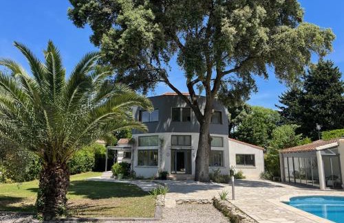 Castries Villa | Villa avec piscine et salle de sport