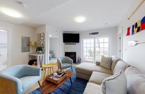 Dennis Port Apartment | Villa Balena - A Cape Cod Oasis