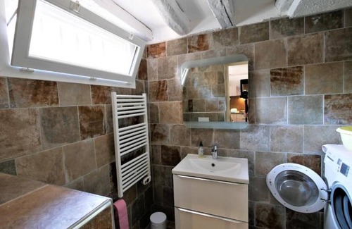 Saint-Raphael Villa | Villa 'Bastidon' with Sea View, Wi-Fi and Air Conditioning