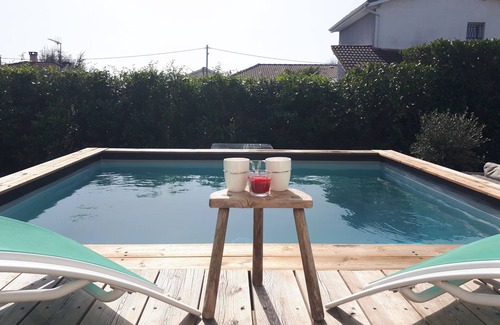 Cestas House | Villa between pines and vines, in a quiet location