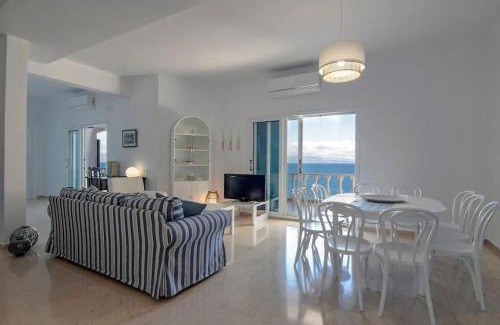 Mavrovouni Villa | Villa Big Blue
