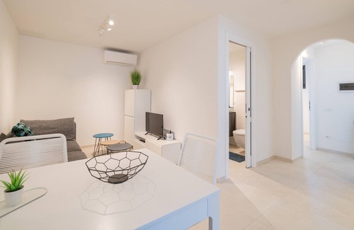 Budoni Villa | Villa Brezza Mediterranea: villa in Budoni, professional disinfection