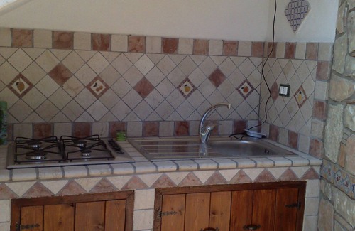 Isola delle Femmine Cottage | Villa Butterfly1 with a veranda and outdoor shower by the sea and cultural sites