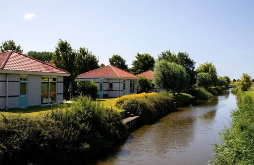 Andijk House | Villa by the Water with Private Jetty