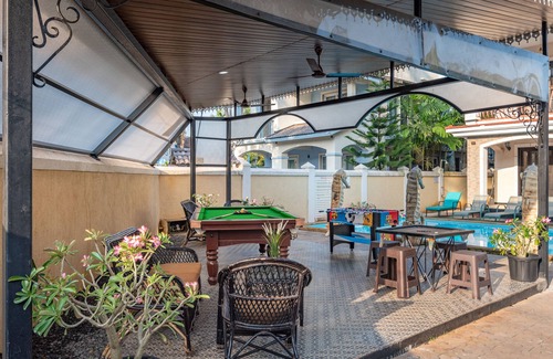 Calangute Villa | Villa Calangute Phase 10- 6BHK Private Luxury Villa in Goa #staycation