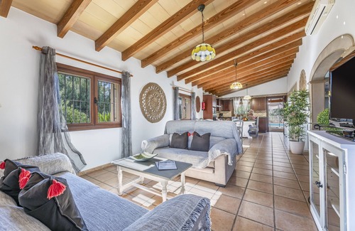 Lloseta Villa | Villa "Can Antich" with Mountain View, Pool, Wi-Fi, Garden & Terrace
