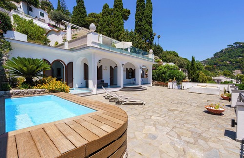 Capri Villa | Villa Capri by MyVillaCollection