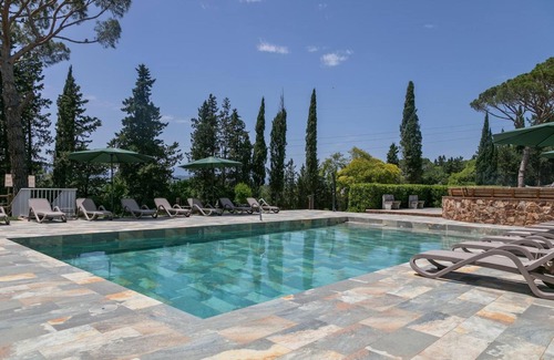 Tordera Villa | Villa 'Casa Cuatro Vientos' with Mountain Views, Wi-Fi and Air Conditioning