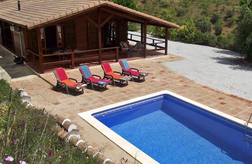 Sedella Villa | Villa Casa de Madera with Pool, Wi-Fi, A/C, Terrace & Garden