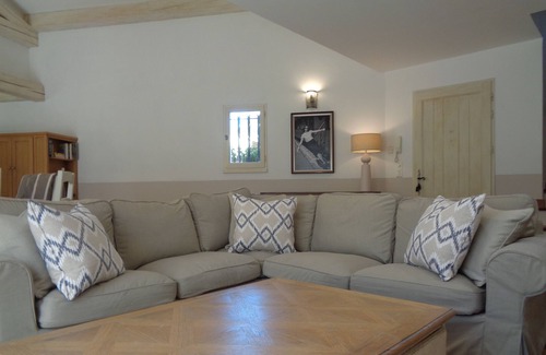 Mons Villa | Villa Chesnaye 5*.
