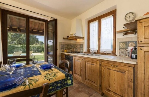 Lucignano Villa | Villa Clemente Comfortable holiday residence