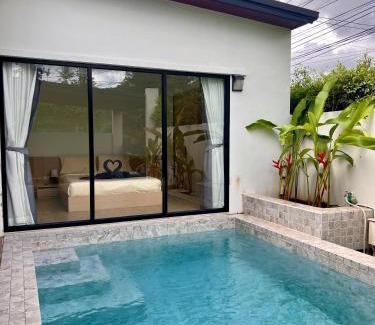 Nong Chaeng Villa | Villa Coco Pool Villa Krabi