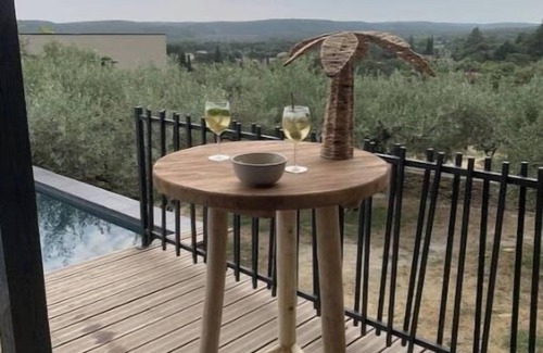 Castillon-du-Gard Villa | Villa Contemporaine en Provence, vue Exceptionnelle sur le Pont du Gard
