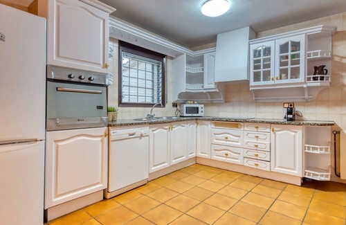 Condado del Jaruco Villa | Villa 'Costacabana - Roxy' with Private Pool, Private Terrace and Wi-Fi