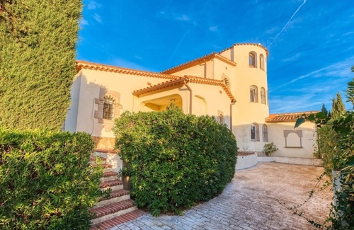 Condado del Jaruco Villa | Villa 'Costacabana - Roxy' with Private Pool, Private Terrace and Wi-Fi