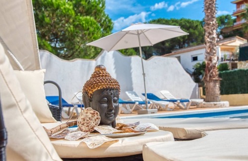 Condado del Jaruco Villa | Villa 'Costacabana - Ashley' with Sea View, Private Pool and Wi-Fi