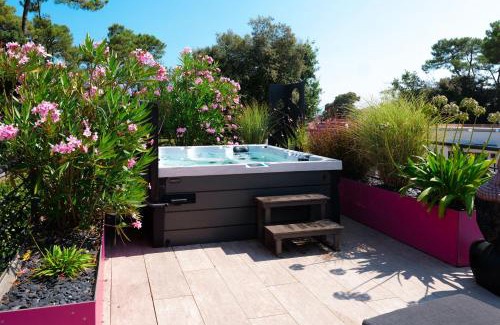 Jard-sur-Mer House | Villa d'exception avec piscine et jacuzzi - 10 personnes