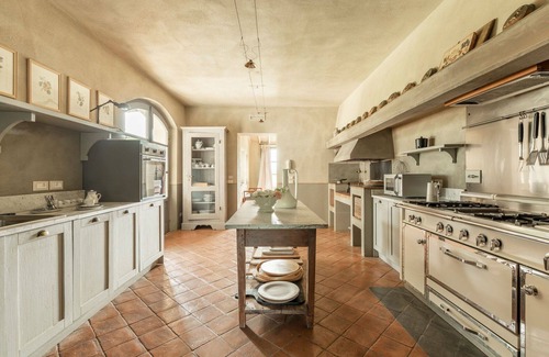 San Casciano dei Bagni Villa | Villa Danilo - Luxury Holiday Villa with private swimming pool in San Casciano dei Bagni, Orcia .