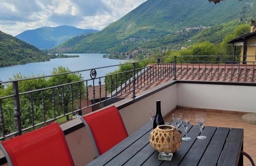 Endine Gaiano House | Villa Dall'Angelo Attico Mountain Lake Endine Hospitality
