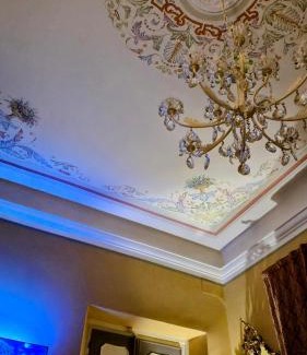 Lucca Historical Center Apartment | Villa De' Maestri - Historic Centre - Prestigious Attic with a Brand New Elevator!