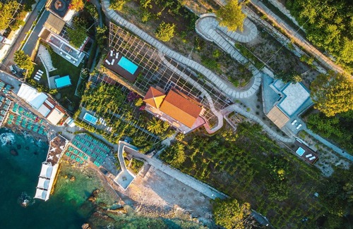 Vico Equense Villa | Villa Degli Dei - Private Waterfront Villa Cluster with Pool & Jacuzzi