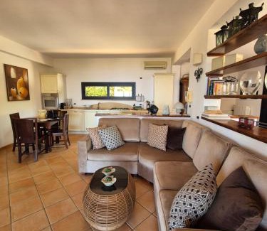 Collesano Villa | Villa del Carrubo a due passi dal mare di Cefalù