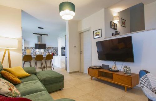 Migliarino Villa | Villa del Pescatore by Interhome