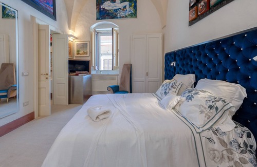Lequile Villa | Villa 'Dimora In Palazzo Museo Raho' with Private Terrace, Wi-Fi and Air Conditioning
