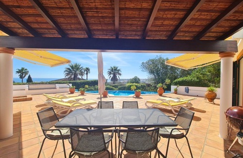 Calicas Villa | Villa Doce Vida with Pool and fantastic sea view, few minutes drive to the beach