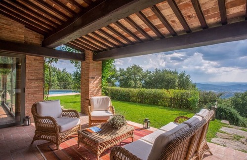 Arezzo Villa | Villa Ducese Mandorla - Tuscan villas with private pool
