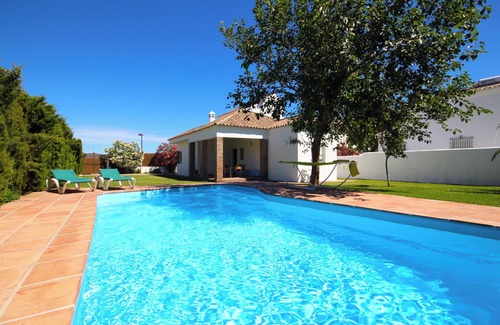 Los Canos de Meca House | VILLA EL ACEBUCHE NEXT TO THE BEACH