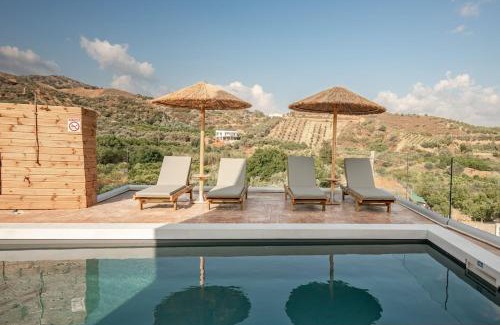 Agia House | Villa Elpida in Myloniana