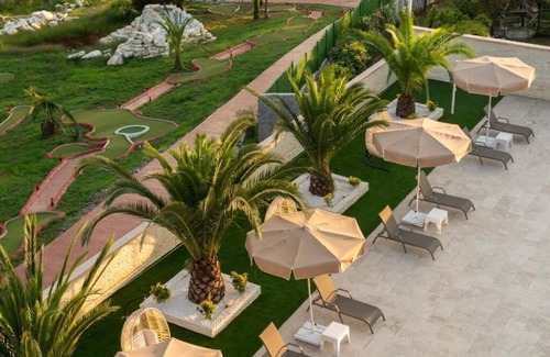 Bouvet Island Villa | VILLA ELYSIUM PARK