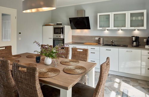 Sellin Villa | VILLA EMMA B luxury with sauna, whirlpool, fireplace, view in Sellin on Rügen