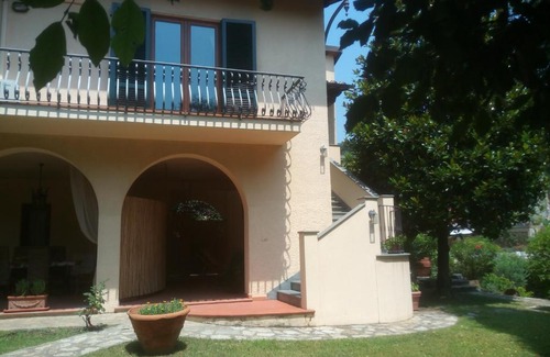 Massarosa House | Villa Emma i lecci