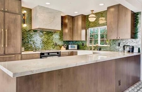 Alamitos Beach House | Villa Encanto- Luxe 6BRs Courtyard Game Room