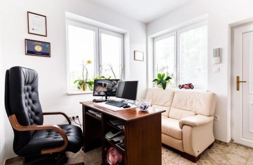 Dunajska Streda Apartment | Villa Ephélia