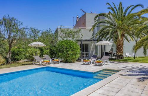 Lagoa e Carvoeiro Villa | Villa Eucalipto by Villa Plus