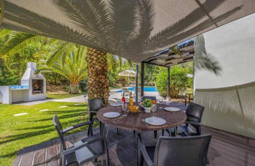 Lagoa e Carvoeiro Villa | Villa Eucalipto by Villa Plus