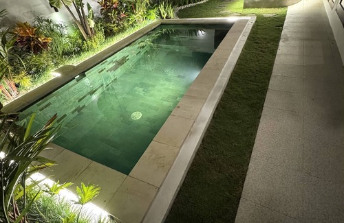 Munggu Villa | Villa Flora