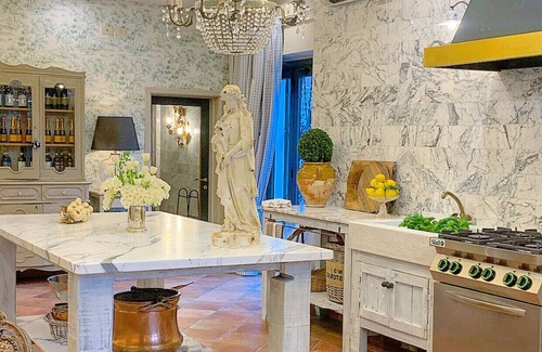 Camaiore Apartment | VILLA FLORENCE LUXURY RELAIS 24H SERVICE PRIVATE CHEF and Breakfast Basket