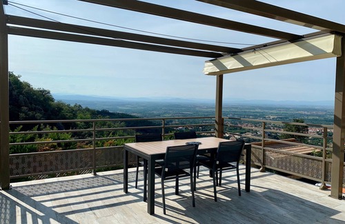 Laroque-des-Alberes House | Villa Flower of rosemary