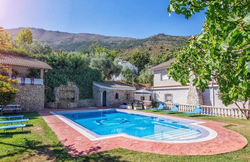 Los Villares Ski Chalet | Villa Fuji Sierra de la Pandera