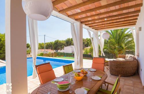 Urbanitzacio la Fustera Villa | Villa Fustera by Abahana Villas