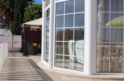 Correeira Villa | Villa Girassol | Privat Pool & Garage & Albufeira