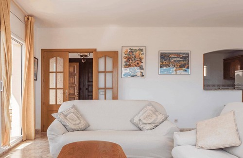 Calonge Ski Chalet | Villa Granvista - Your private oasis with sea views.